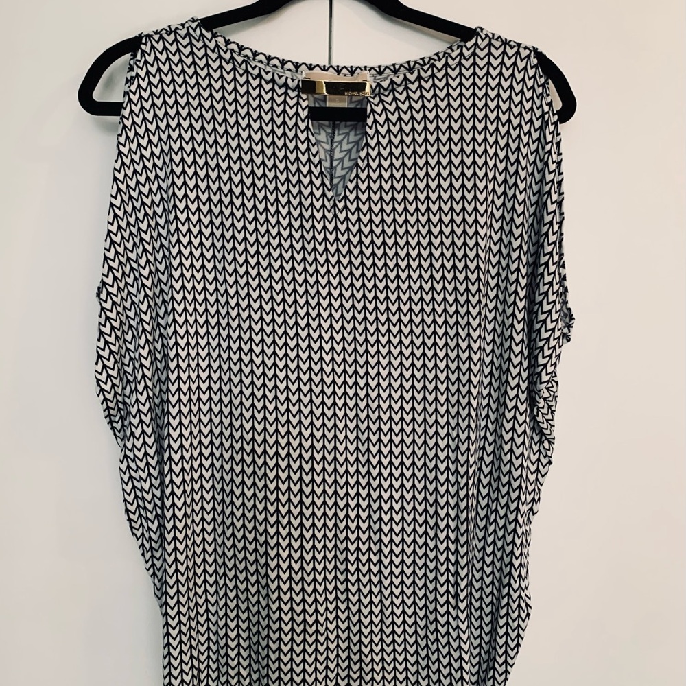 Michael Kors Black and White Chevron Blouse